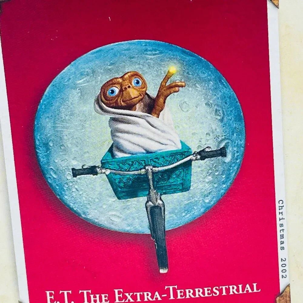 Hallmark Keepsake ET E.T. Extra Terrestrial 20th Anniversary Christmas Ornament